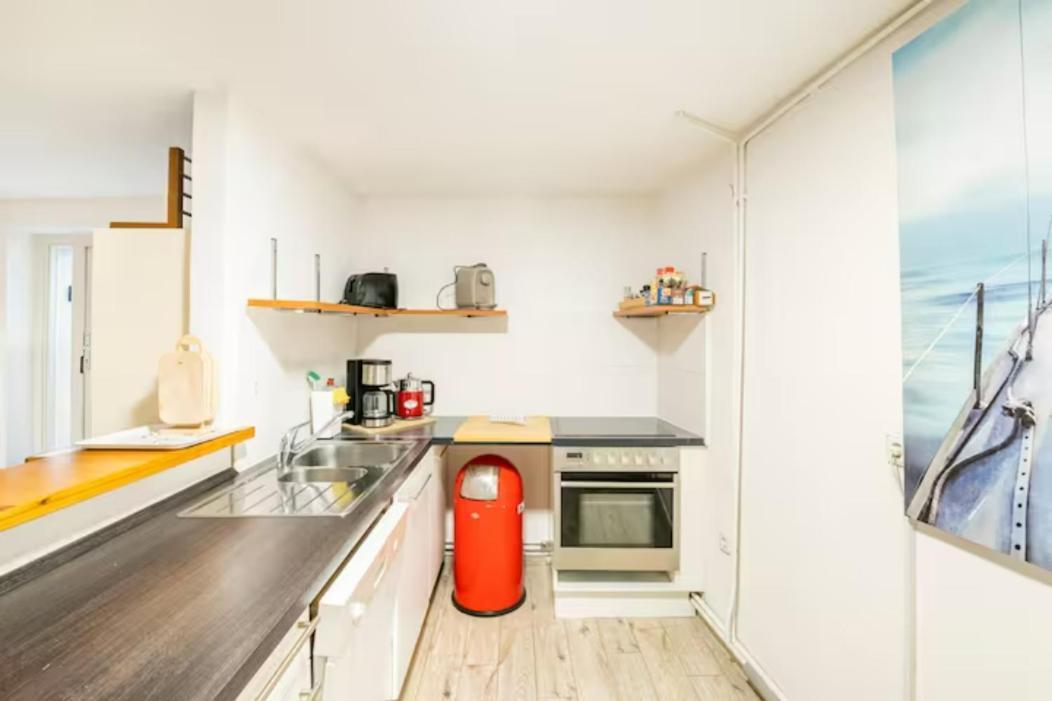 Gemuetliche 3-Zkb Wc Souterrainwohnung In Bestlage Hamburg Exterior photo